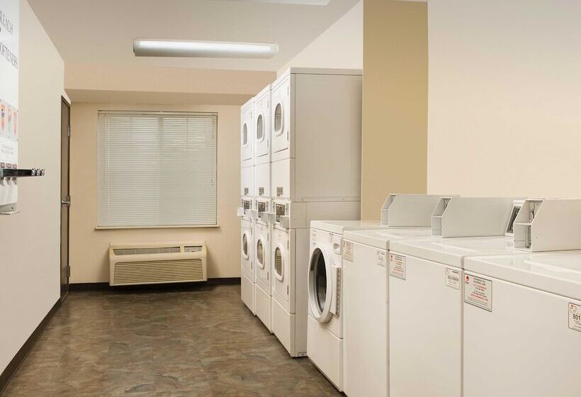 בית מלון כפרי Woodspring Suites St Louis St Charles