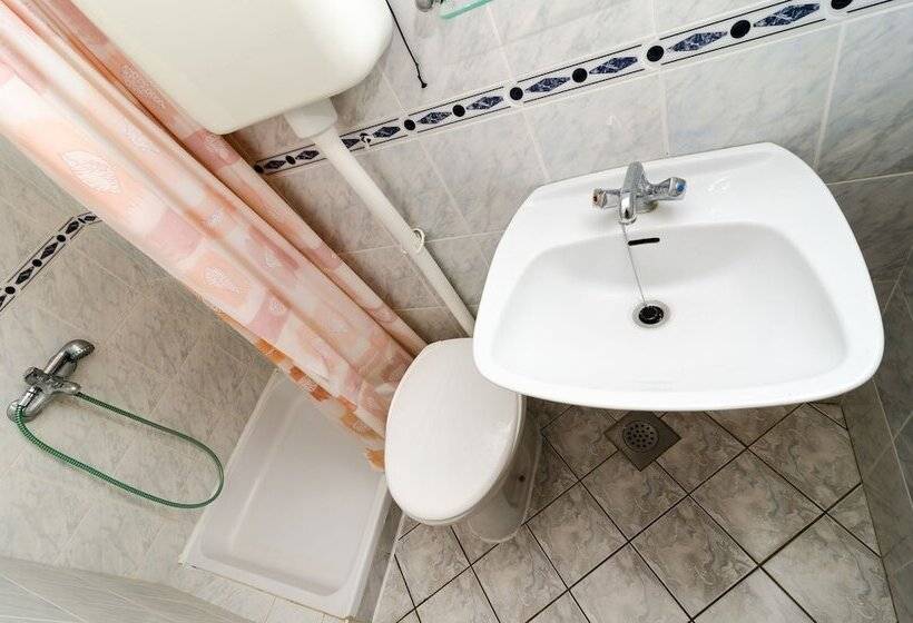 Пансион Guesthouse Sobra