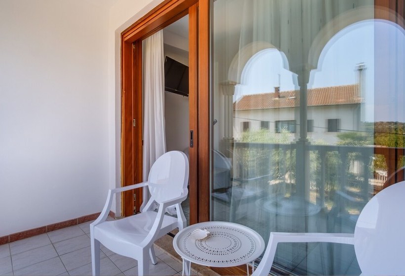 פנסיון Room Alma 1