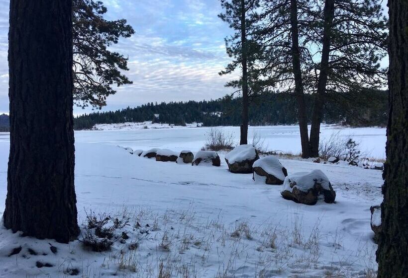 Whispering Pines Cabin Retreat