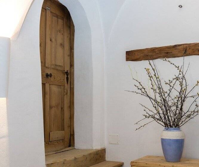 تختخواب و صبحانه Garni Bachlerhof