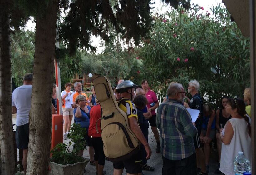 هتل Camping Valle Dei Templi