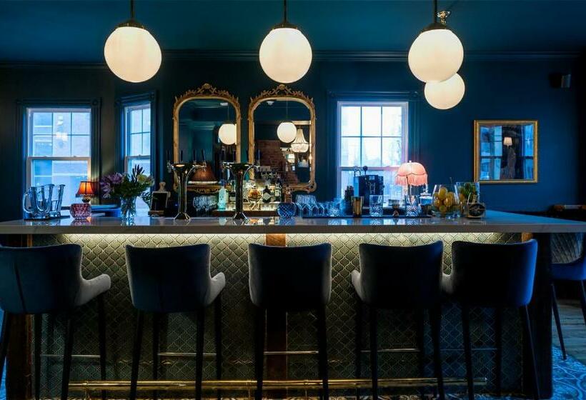 הוסטל Slaymaker & Nichols Gastro House & Inn
