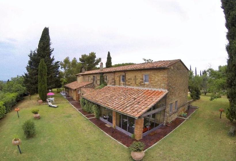 Отель Agriturismo Antico Podere Il Polveraio