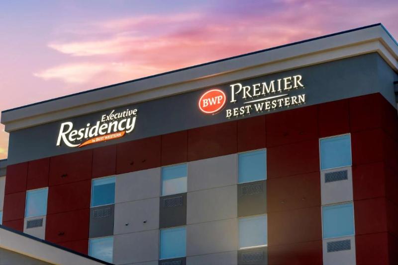 هتل Best Western Premier Executive Residency Medicine Hat