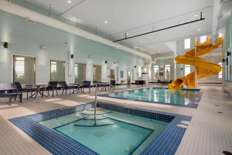 هتل Best Western Premier Executive Residency Medicine Hat