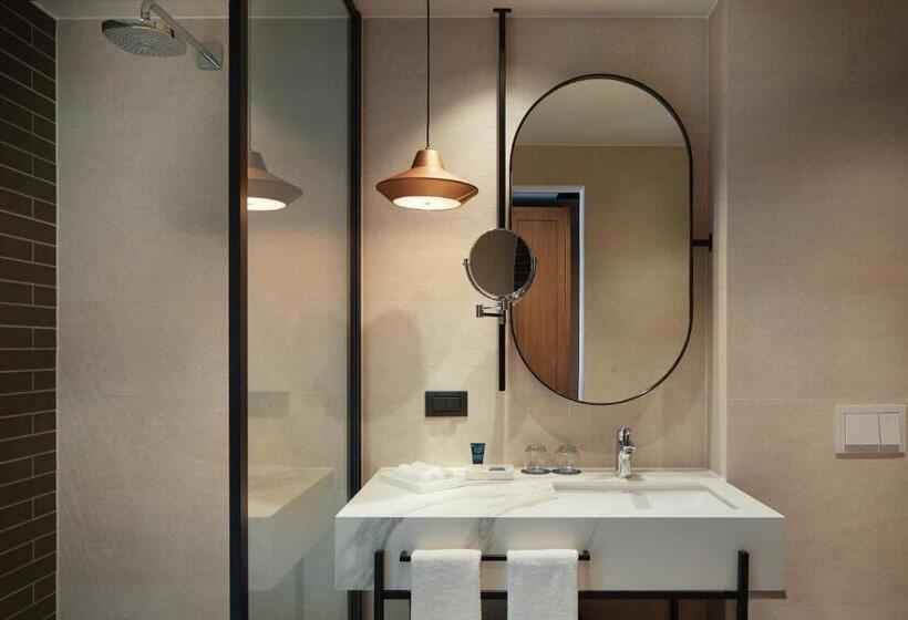 Hotel Four Points By Sheraton Prishtina City