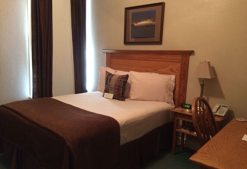 هتل Heritage Inn