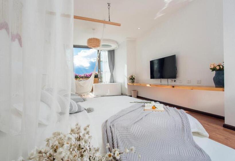 پانسیون Aishe Honeymoon Sea View Guesthouse