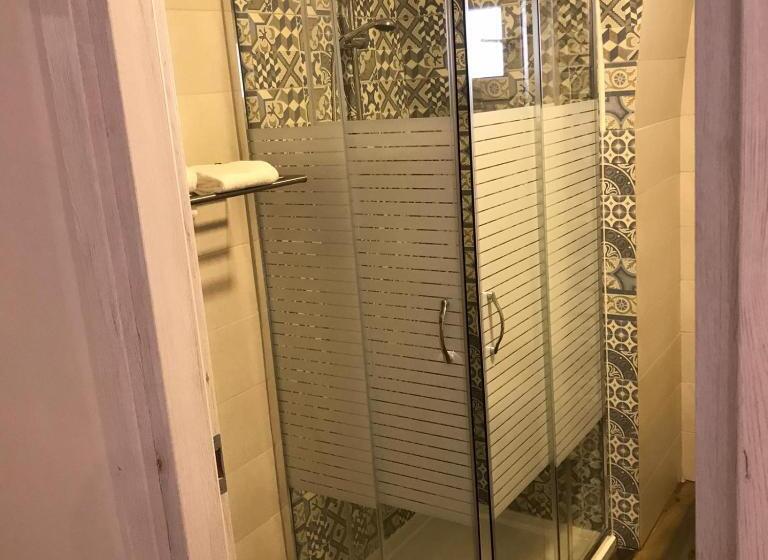 پانسیون Exclusive Rooms
