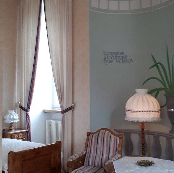 Prisma Hotel Burg Bollendorf