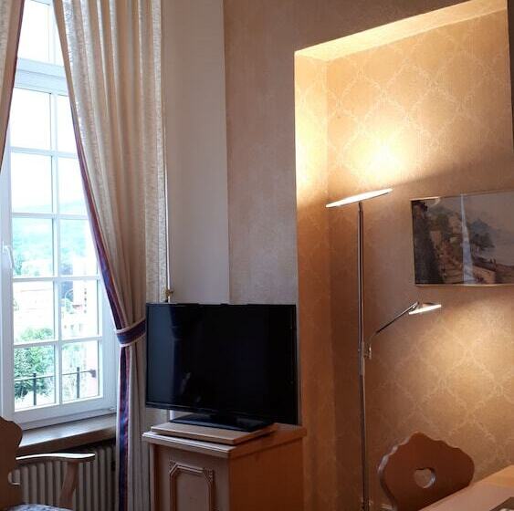 Prisma Hotel Burg Bollendorf