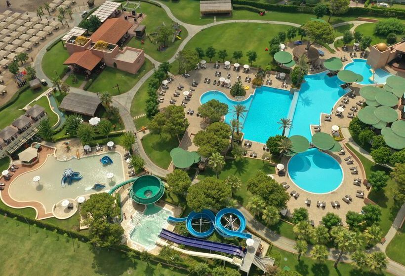 Gloria Verde Resort