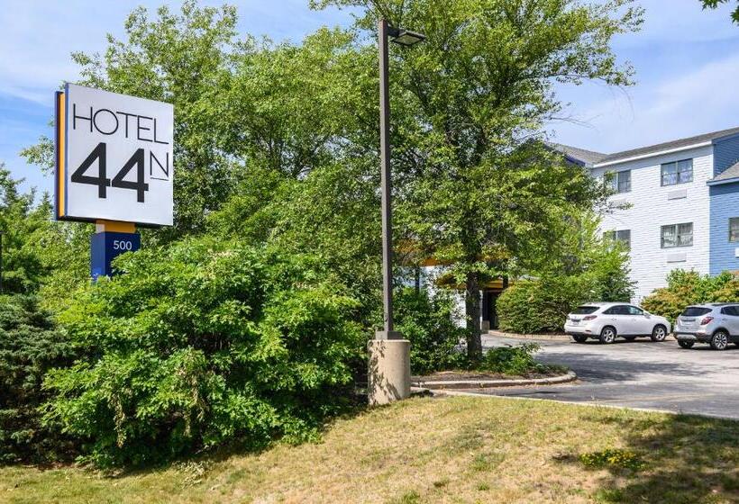 Отель Springhill Suites By Marriott Freeport Brunswick