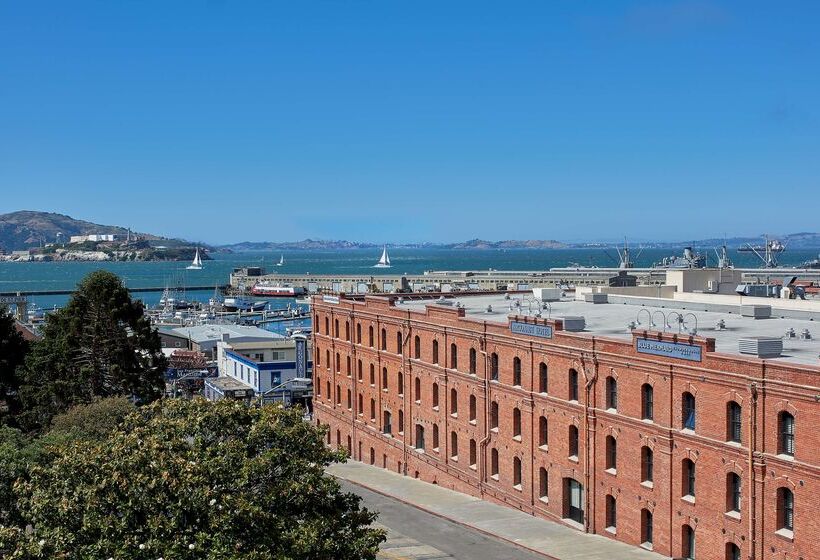 Argonaut Hotel, A Noble House