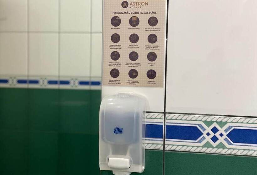 هتل Astron Suítes São José Dos Pinhais By Nobile