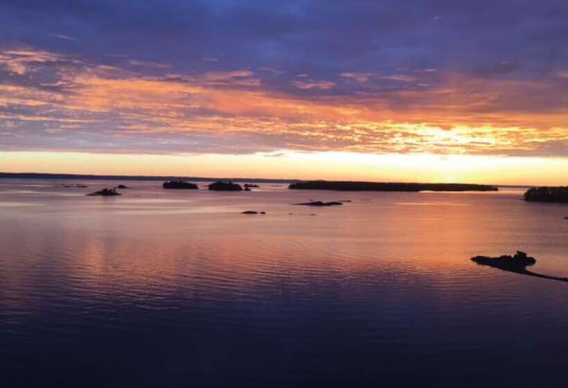 هتل Auberge Des Iles