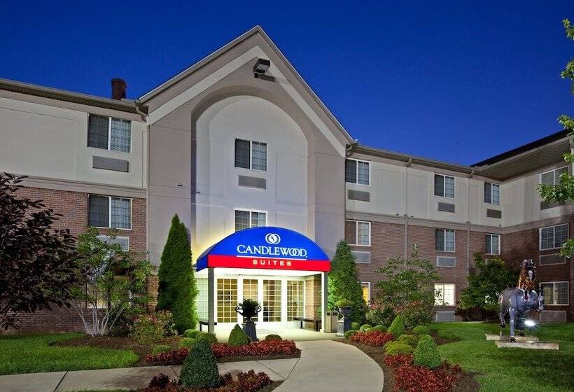 Отель Candlewood Suites Louisville Airport By Ihg