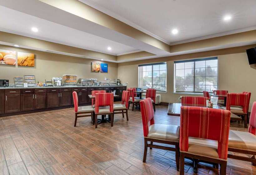 هتل Comfort Inn & Suites Sacramento   University Area