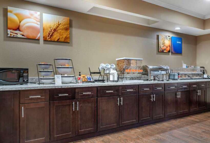 Hotel Comfort Inn & Suites Sacramento – University Area