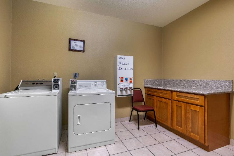 Hotel Comfort Inn & Suites Sacramento – University Area