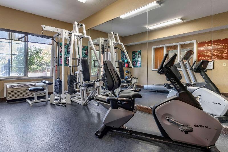 هتل Comfort Inn & Suites Sacramento   University Area