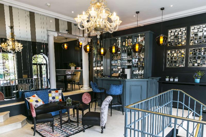 Fotos del hotel De Neuville Arc De Triomphe:  7