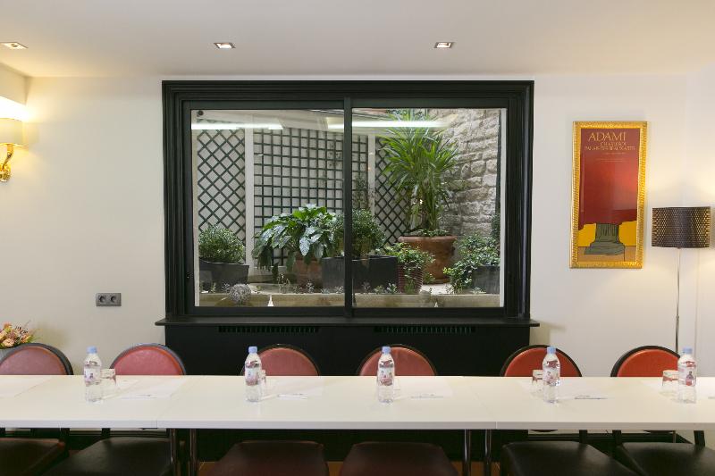 Fotos del hotel De Neuville Arc De Triomphe:  14