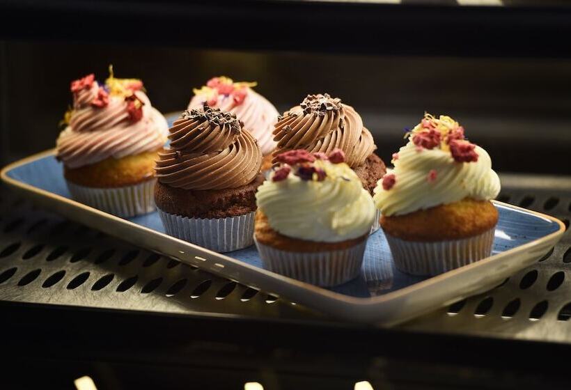 Fotos del hotel Design Hotel Neruda:  18