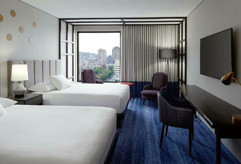 Hotel Doubletree By Hilton Montreal