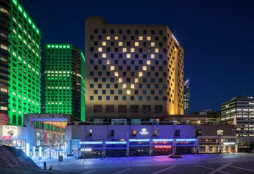 Hotel Doubletree By Hilton Montreal