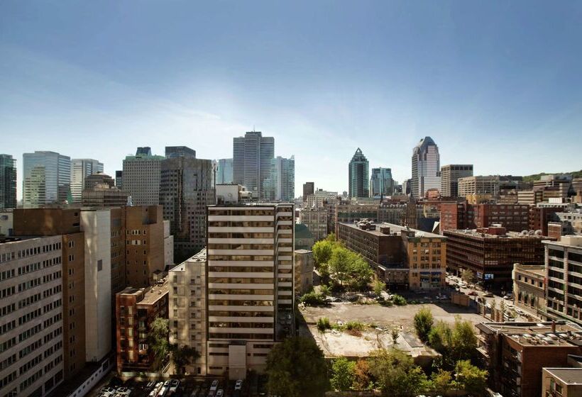 هتل Doubletree By Hilton Montreal