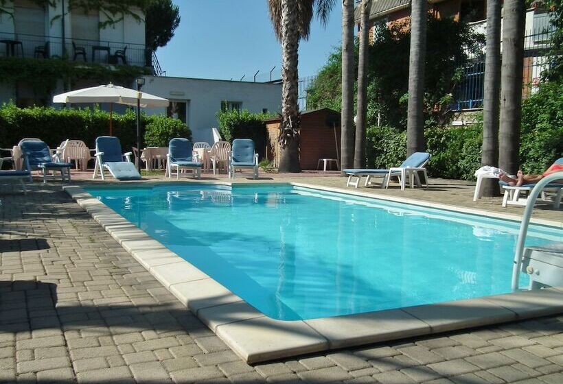 Fotos del hotel Giardino D'europa:  41