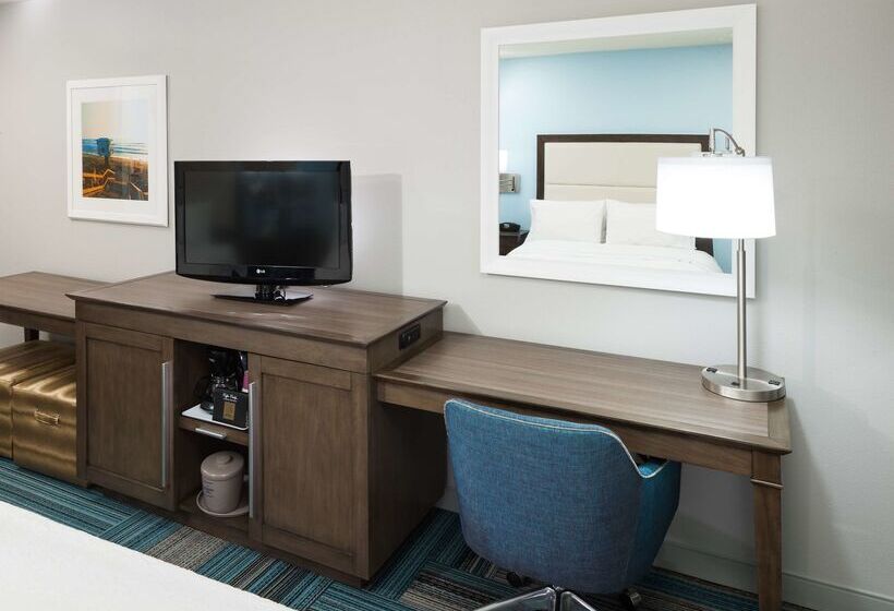 هتل Hampton Inn San Diego Downtown