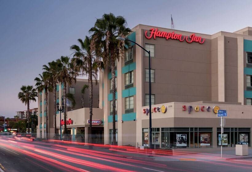 هتل Hampton Inn San Diego Downtown