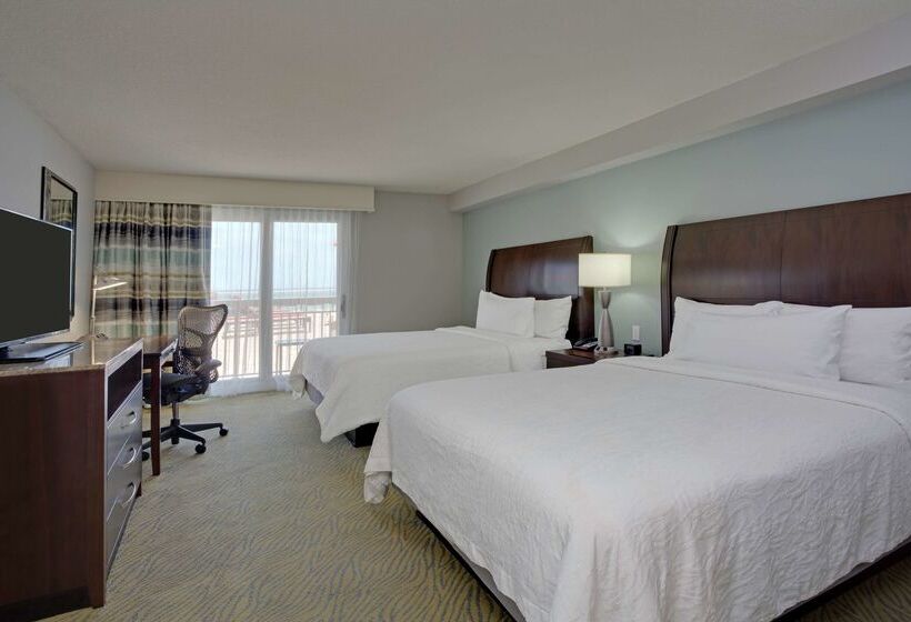 בית מלון כפרי Hilton Garden Inn Daytona Beach Oceanfront