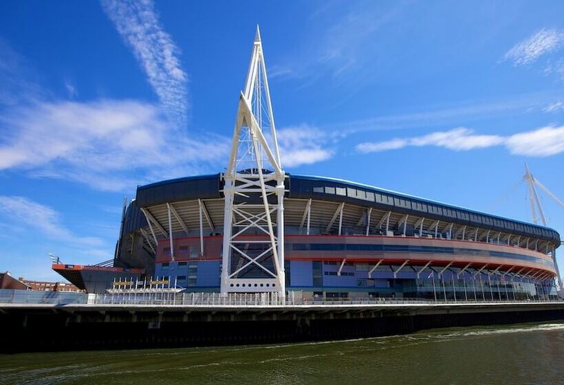 Fotos del hotel Holiday Inn Cardiff City, An Ihg:  4 Fotos del hotel Holiday Inn Cardiff City, An Ihg:  4