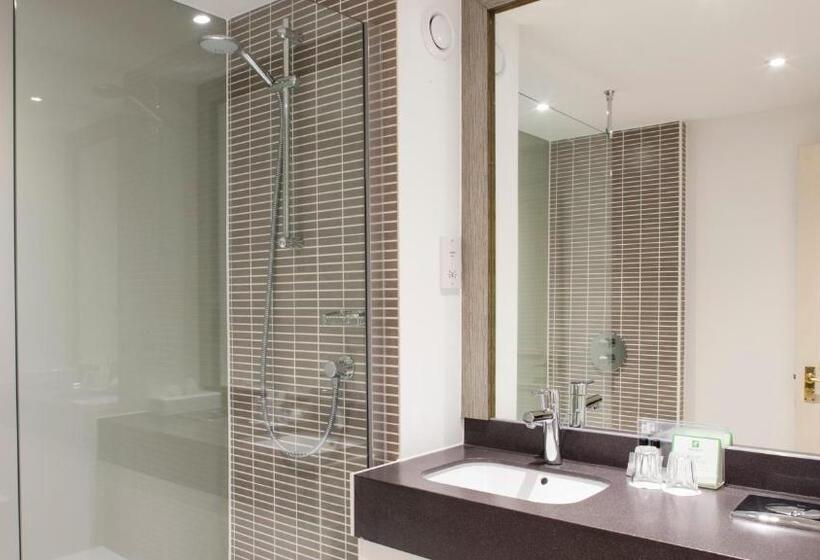 هتل Holiday Inn Chester South, An Ihg