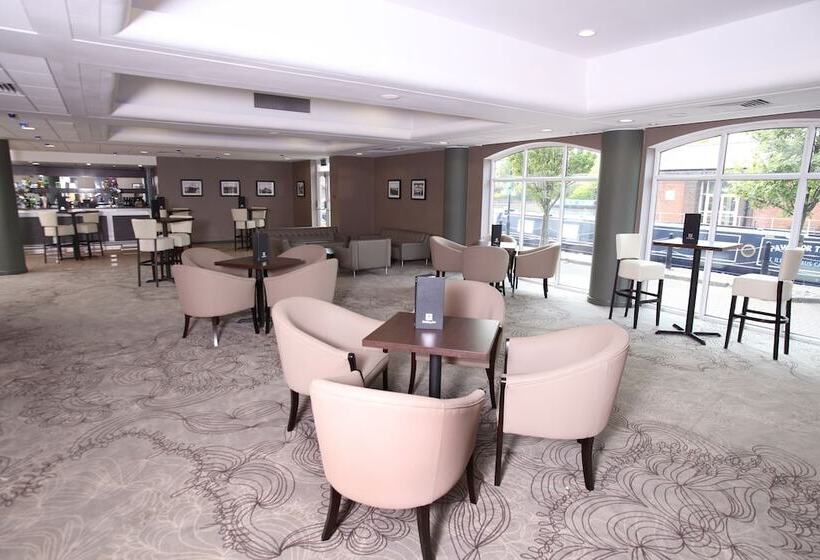 هتل Holiday Inn Ellesmere Port/cheshire Oaks, An Ihg
