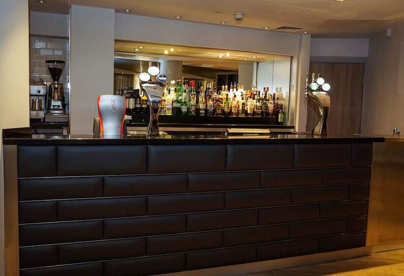 هتل Holiday Inn Ellesmere Port/cheshire Oaks, An Ihg