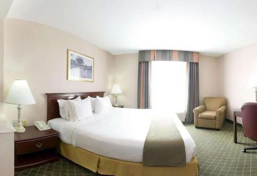 Holiday Inn Express Hotel & Suites Livingston By Ihg