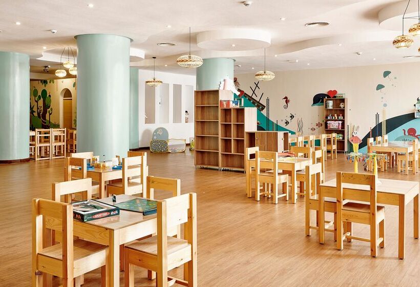 هتل Iberostar Waves Founty Beach - All Inclusive