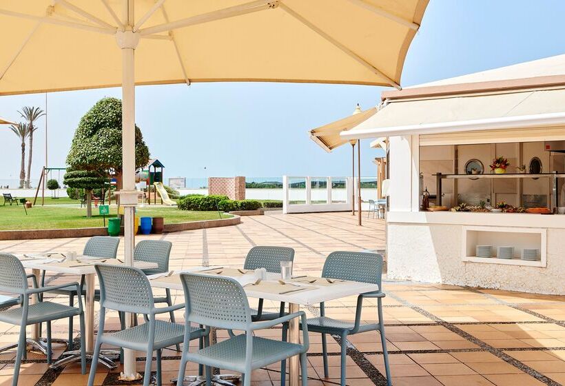 هتل Iberostar Waves Founty Beach - All Inclusive
