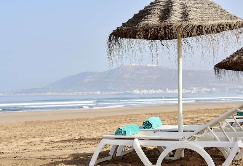 هتل Iberostar Waves Founty Beach - All Inclusive