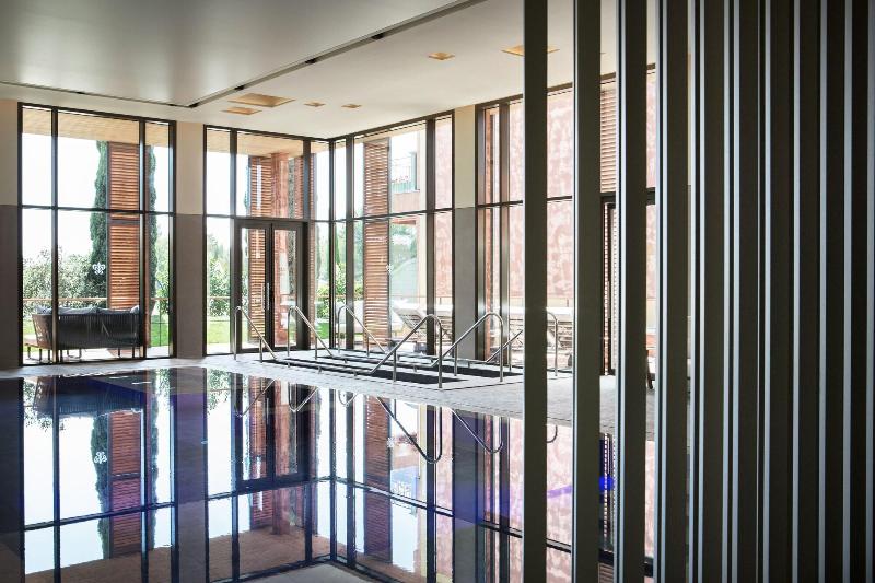 בית מלון כפרי L'Hôtel & Spa du Castellet