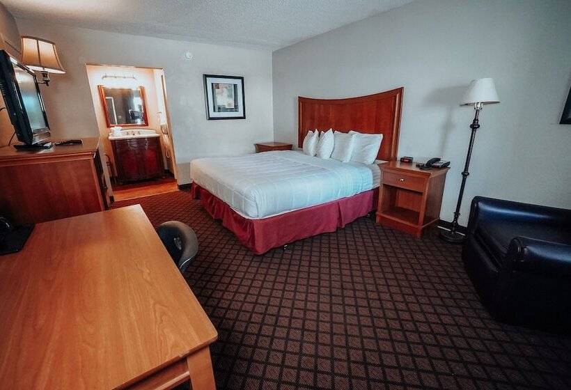 هتل Lamplighter Inn And Suites  North