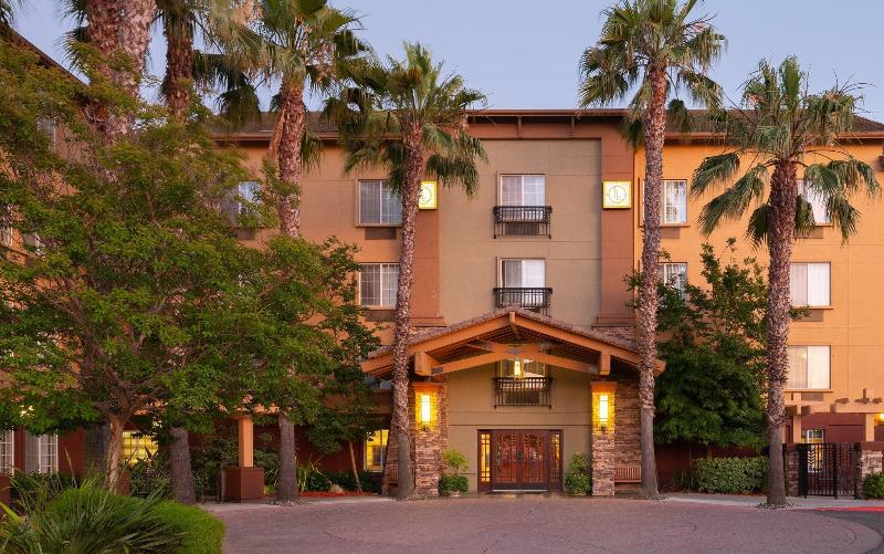 هتل Larkspur Landing Extended Stay Suites Milpitas