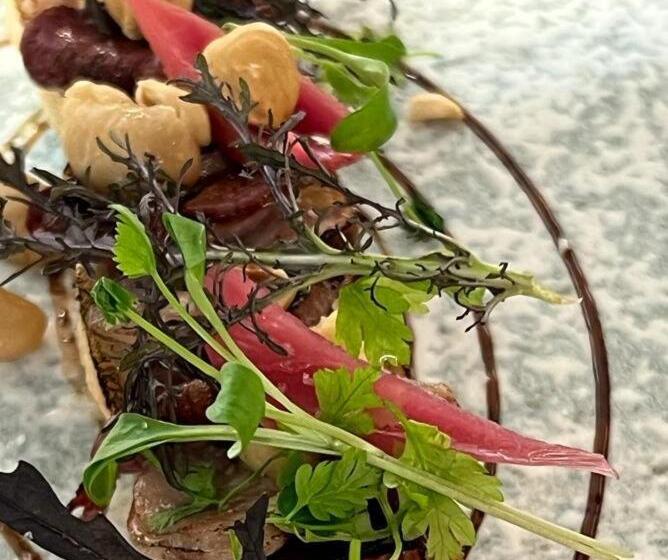 בית מלון כפרי Logis Des Sittelles