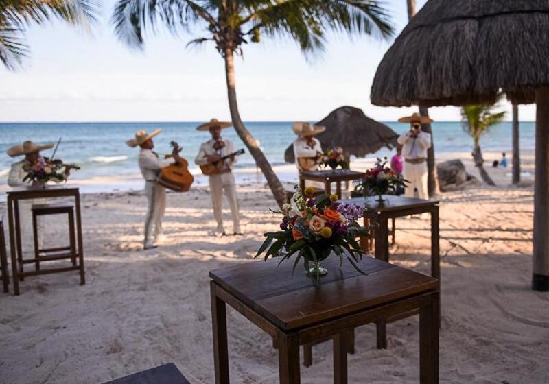 Fotos del hotel Mahekal Beach Front Resort  New All Inclusive Package:  22