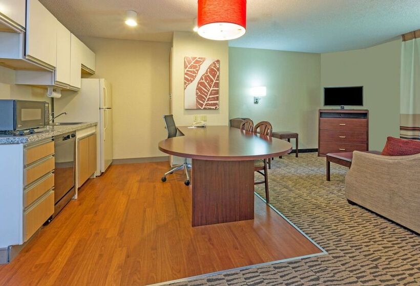 هتل Mainstay Suites Northbrook Wheeling